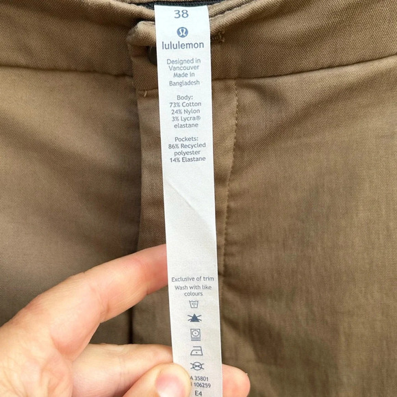 Lululemon Commission Pant Classic, size 38 - Picture 7 of 13
